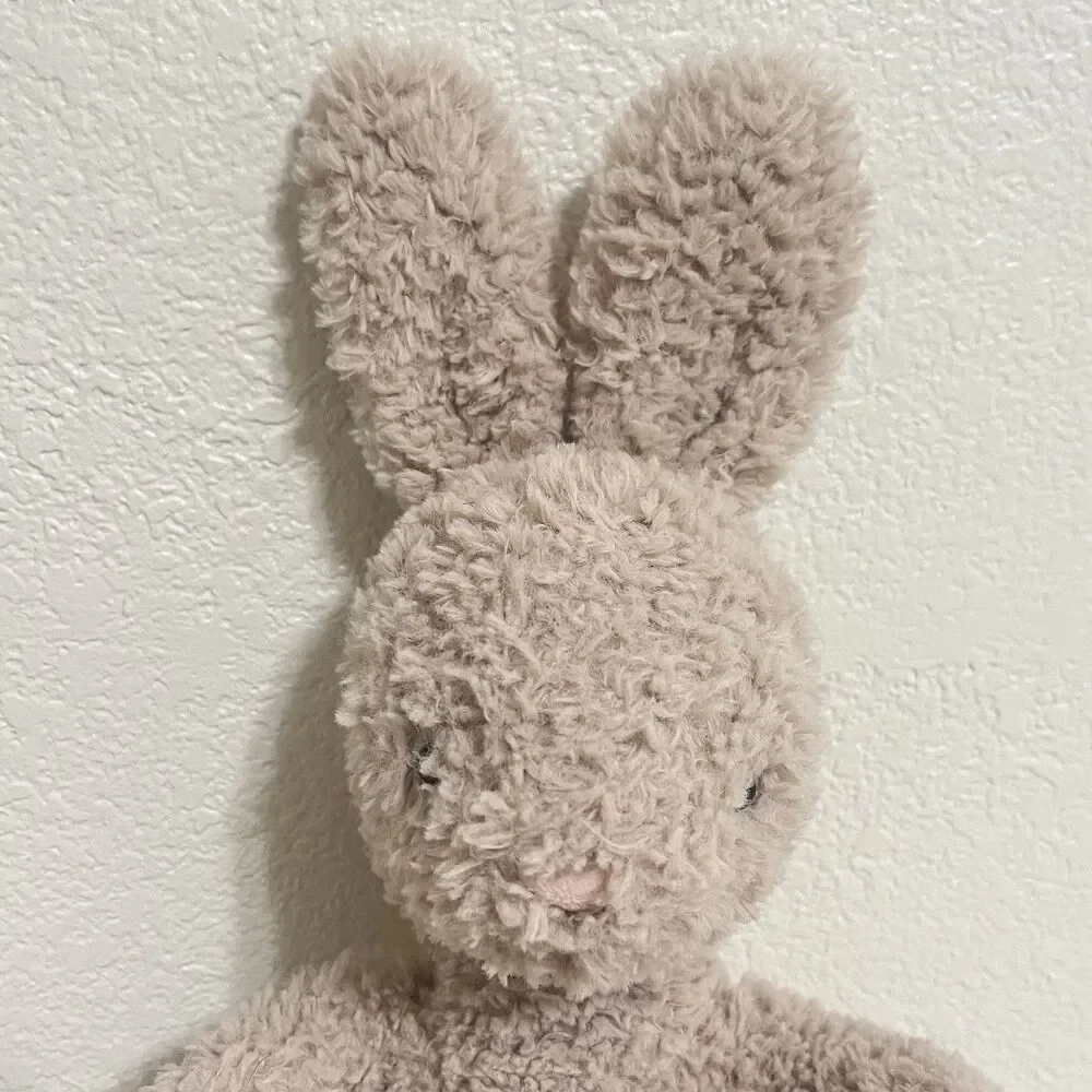 Jellycat huddles bunny